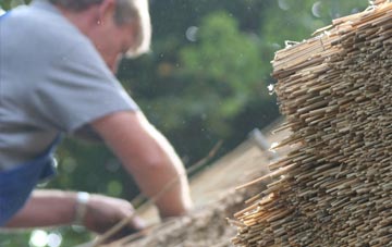 professional Norwood New Town thatchers